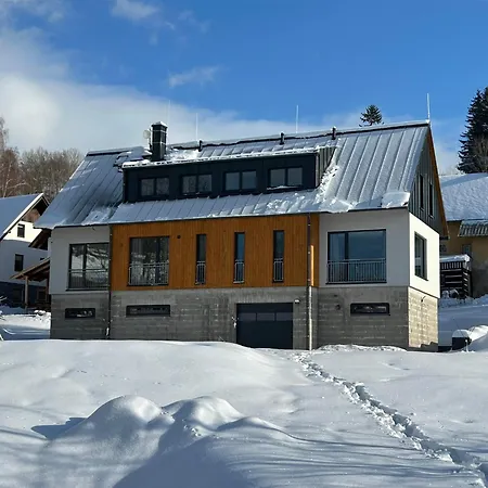 Horsky Dum Vojta Homestay *